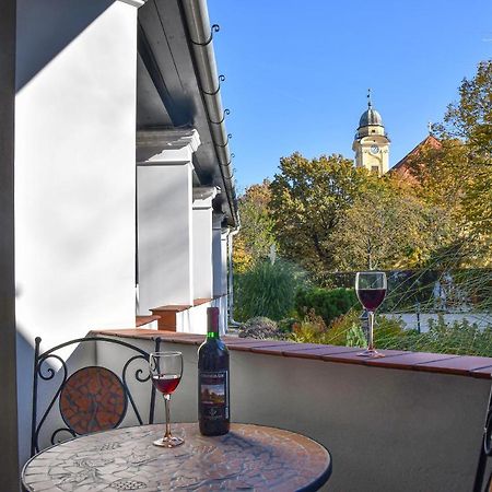 Bed and Breakfast Szin-Es Vendeghaz Сентеш Екстер'єр фото